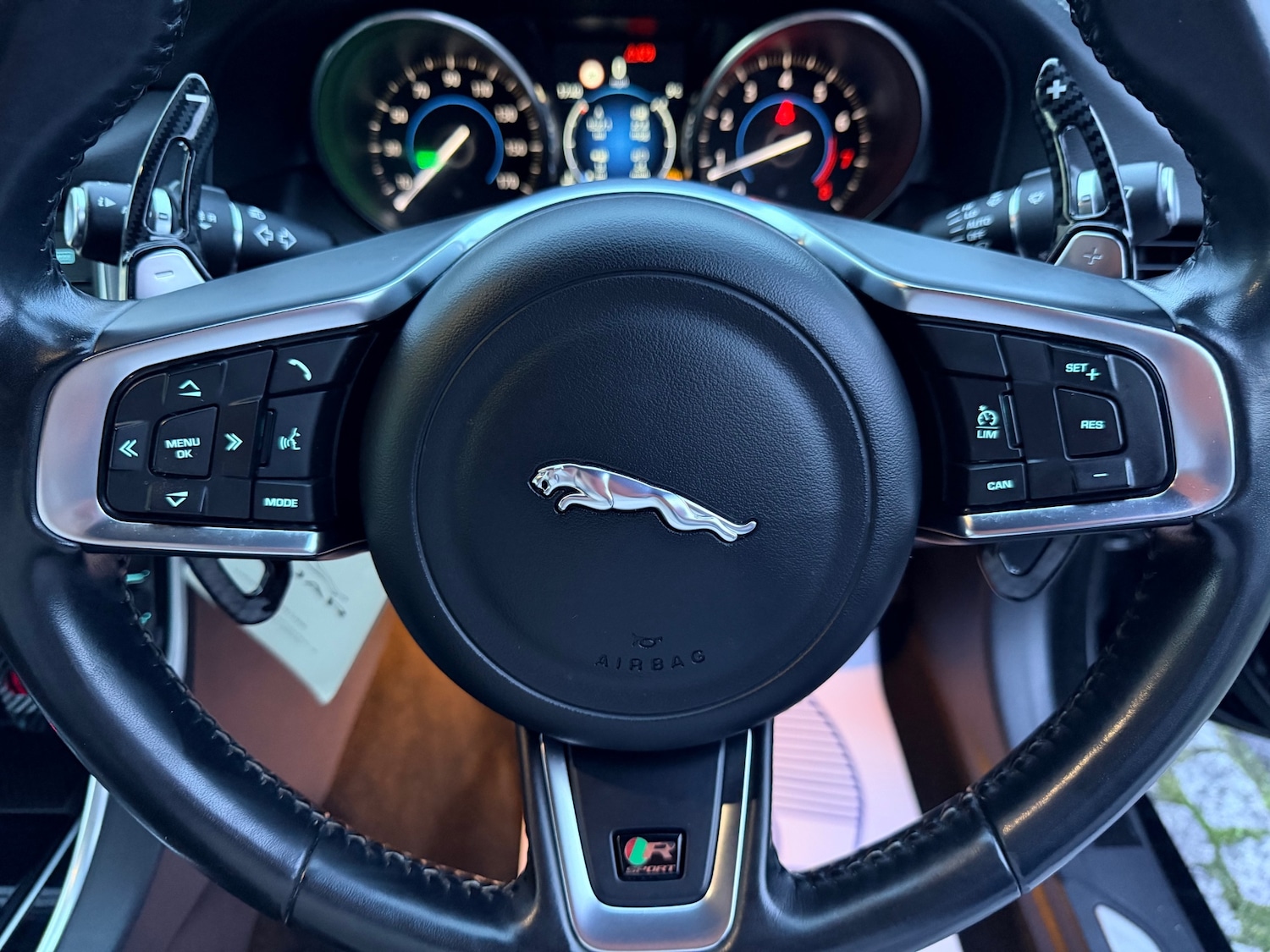 Used Jaguar XF 2017 for sale - 77620410: Photo 55