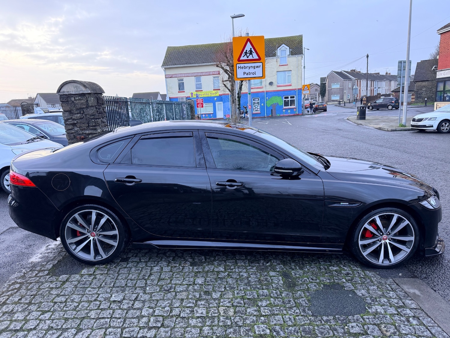 Used Jaguar XF 2017 for sale - 77620410: Photo 8