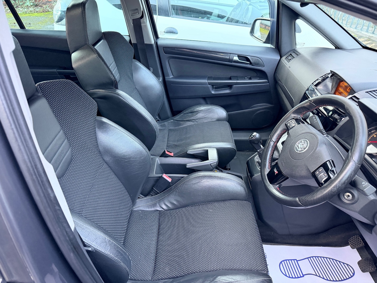 Used Vauxhall Zafira 2011 for sale - 77127578: Photo 21