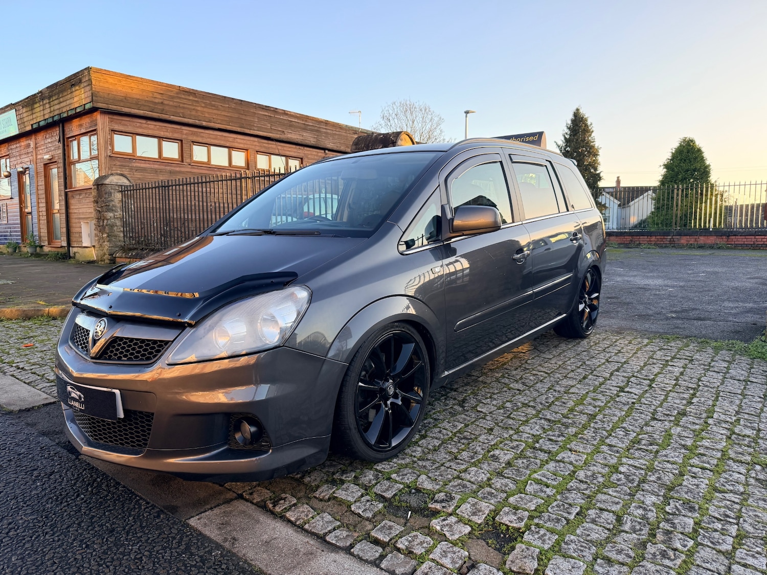 Used Vauxhall Zafira 2011 for sale - 77127578: Photo 3