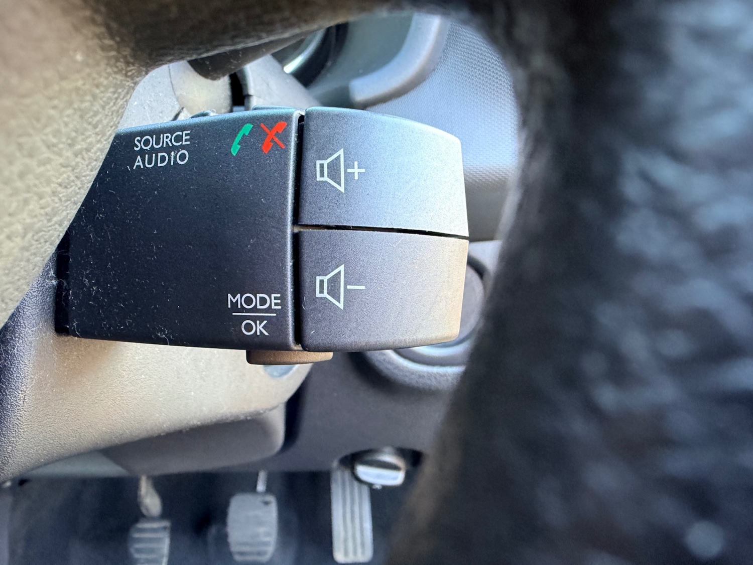 Used Dacia Sandero 2015 for sale - 77100945: Photo 30