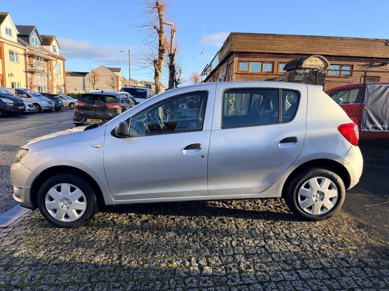 Used Dacia Sandero 2015 for sale - 77100945: Photo 4