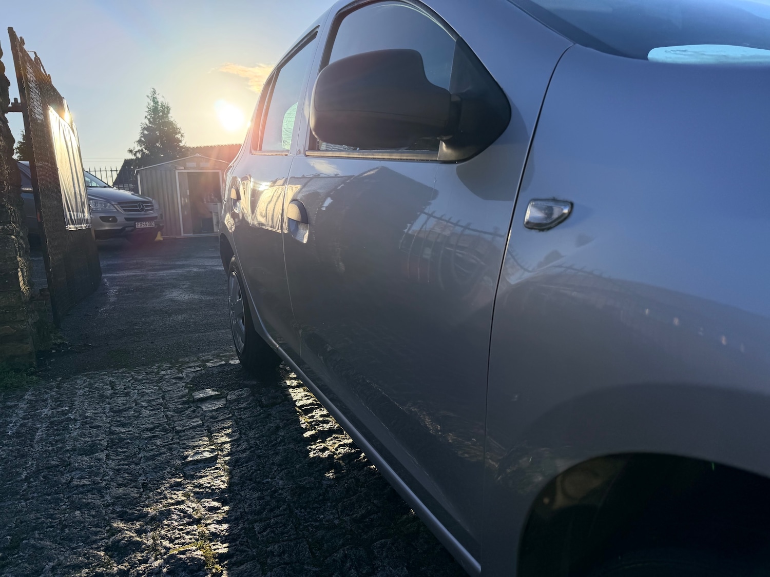 Used Dacia Sandero 2015 for sale - 77100945: Photo 9