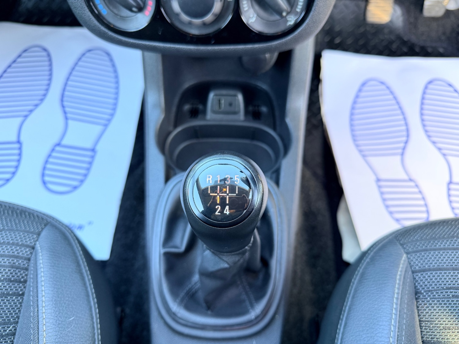 Used Vauxhall Corsa 2014 for sale - 77234263: Photo 34