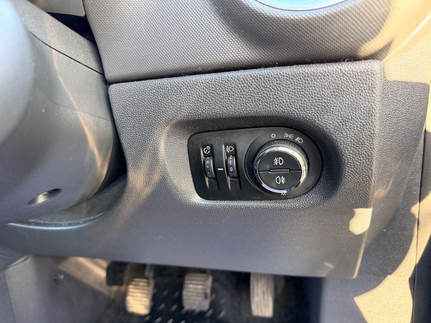 Used Vauxhall Corsa 2014 for sale - 77234263: Photo 35