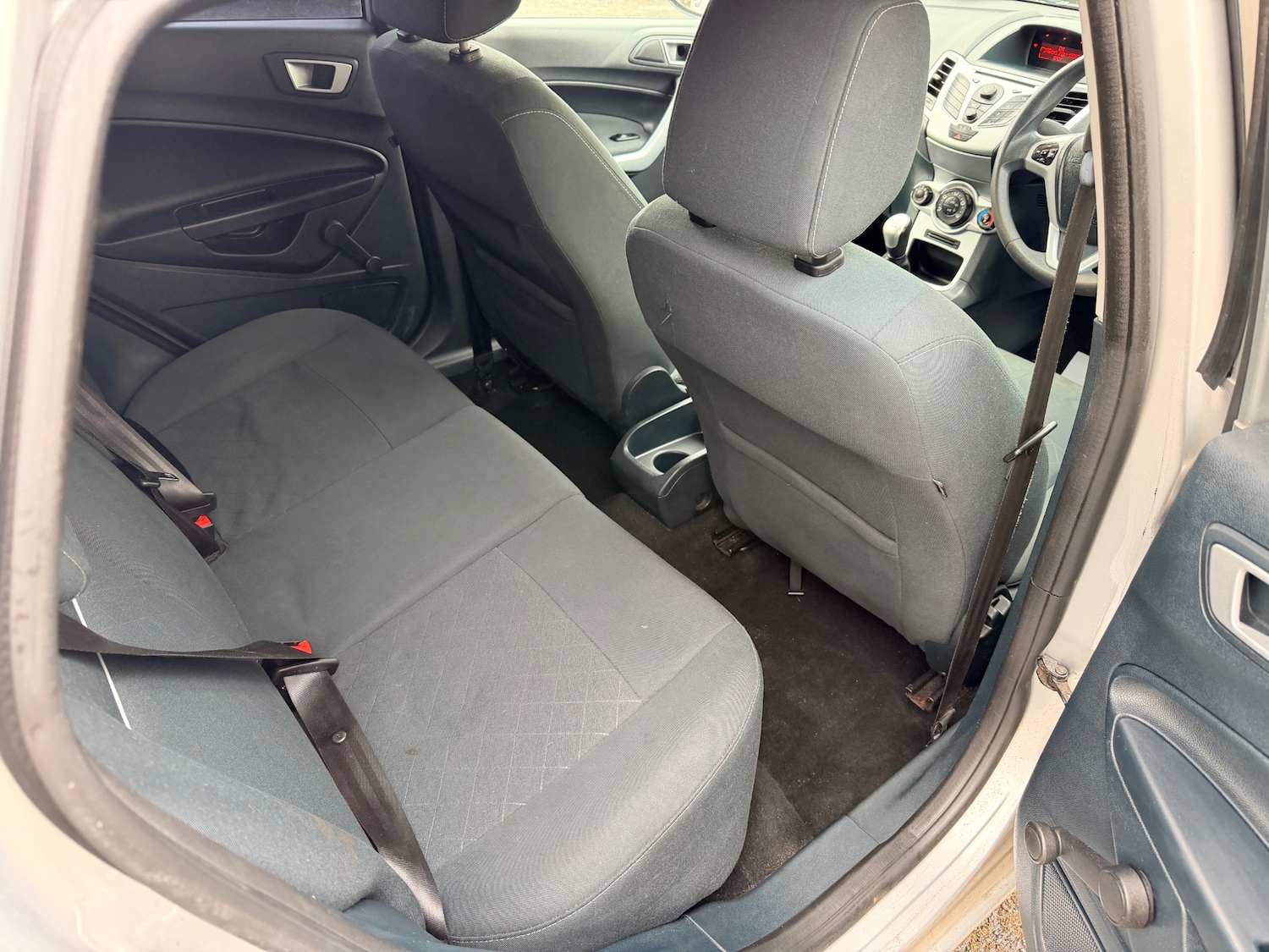 Used Ford Fiesta 2011 for sale - 77365598: Photo 25