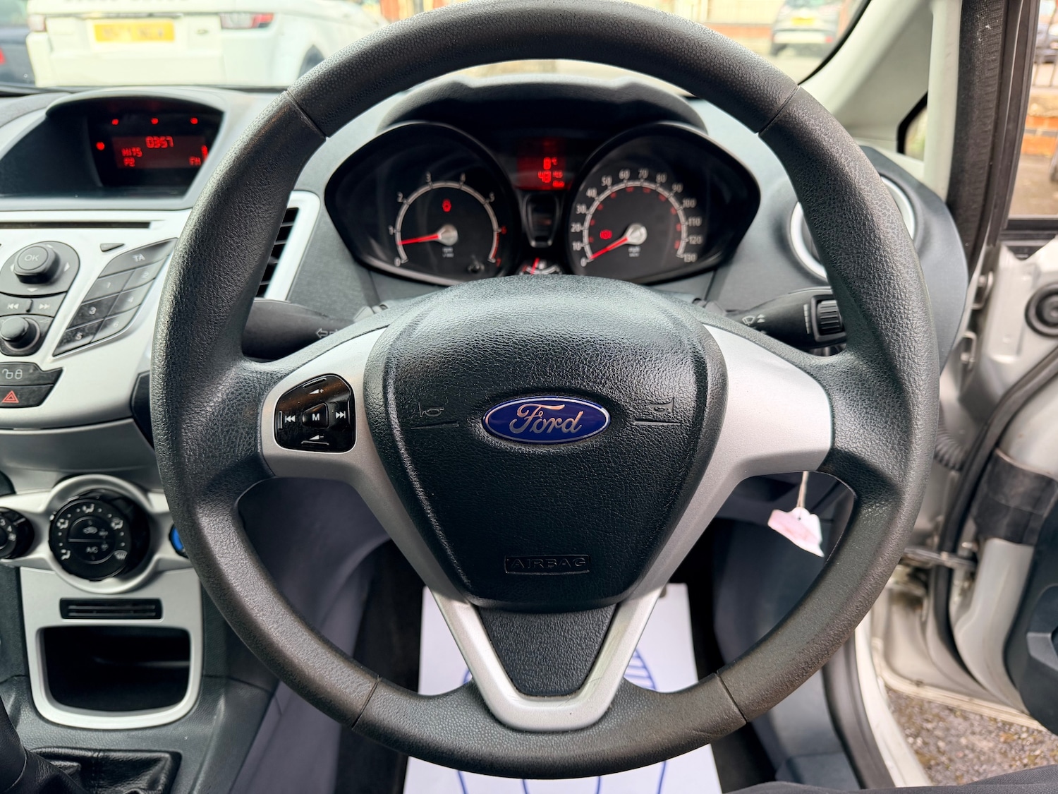 Used Ford Fiesta 2011 for sale - 77365598: Photo 34