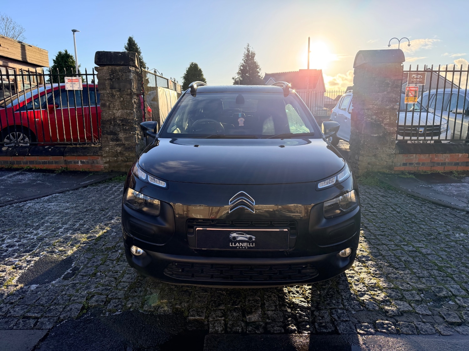 Used Citroen C4 Cactus 2016 for sale - 77101342: Photo 2