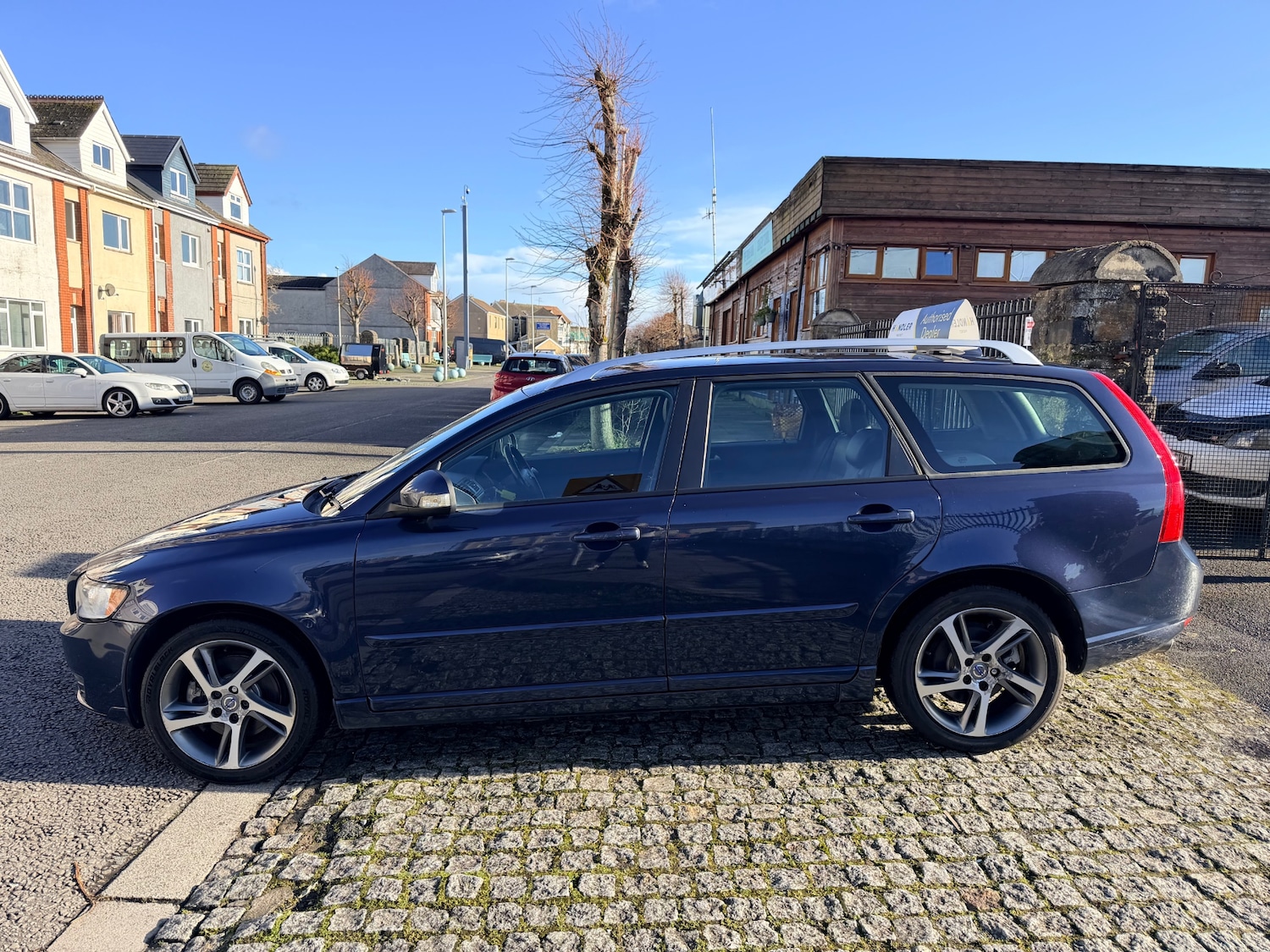 Used Volvo V50 2012 for sale - 77363315: Photo 4