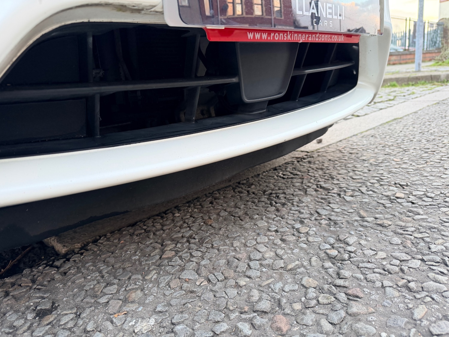 Used Nissan Pulsar 2015 for sale - 77536167: Photo 24