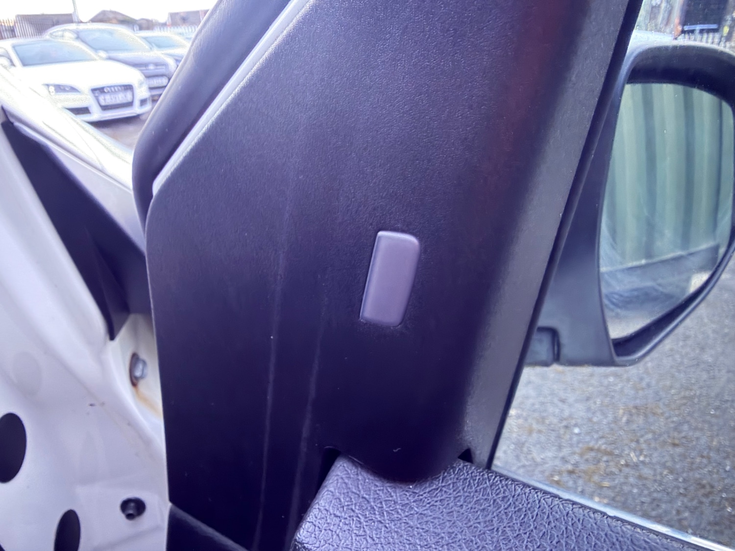 Used Nissan Pulsar 2015 for sale - 77536167: Photo 48