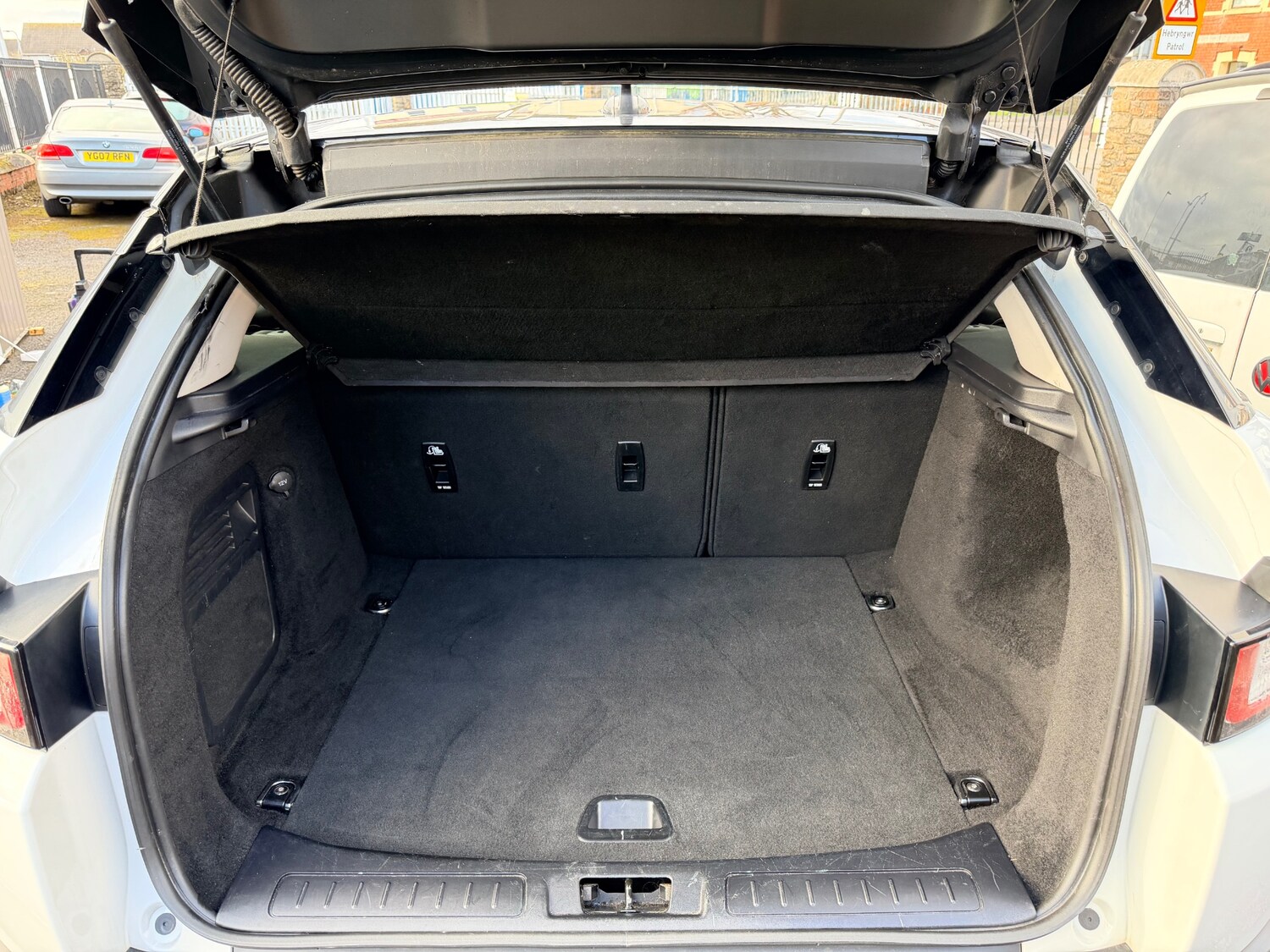 Used Land Rover Range Rover Evoque 2016 for sale - 77364080: Photo 32