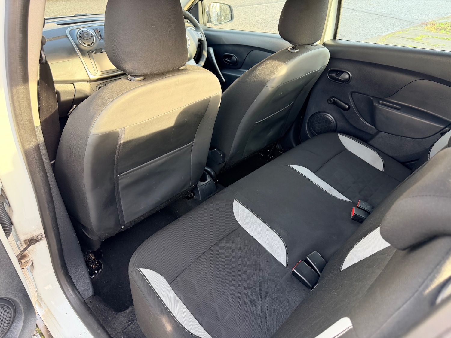 Used Dacia Sandero Stepway 2016 for sale - 76969837: Photo 27