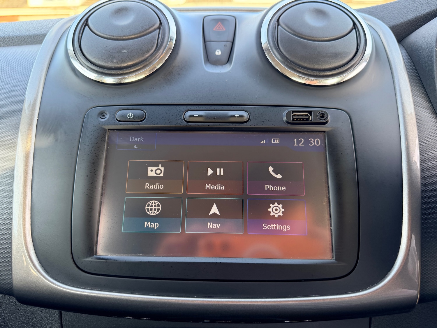 Used Dacia Sandero Stepway 2016 for sale - 76969837: Photo 30