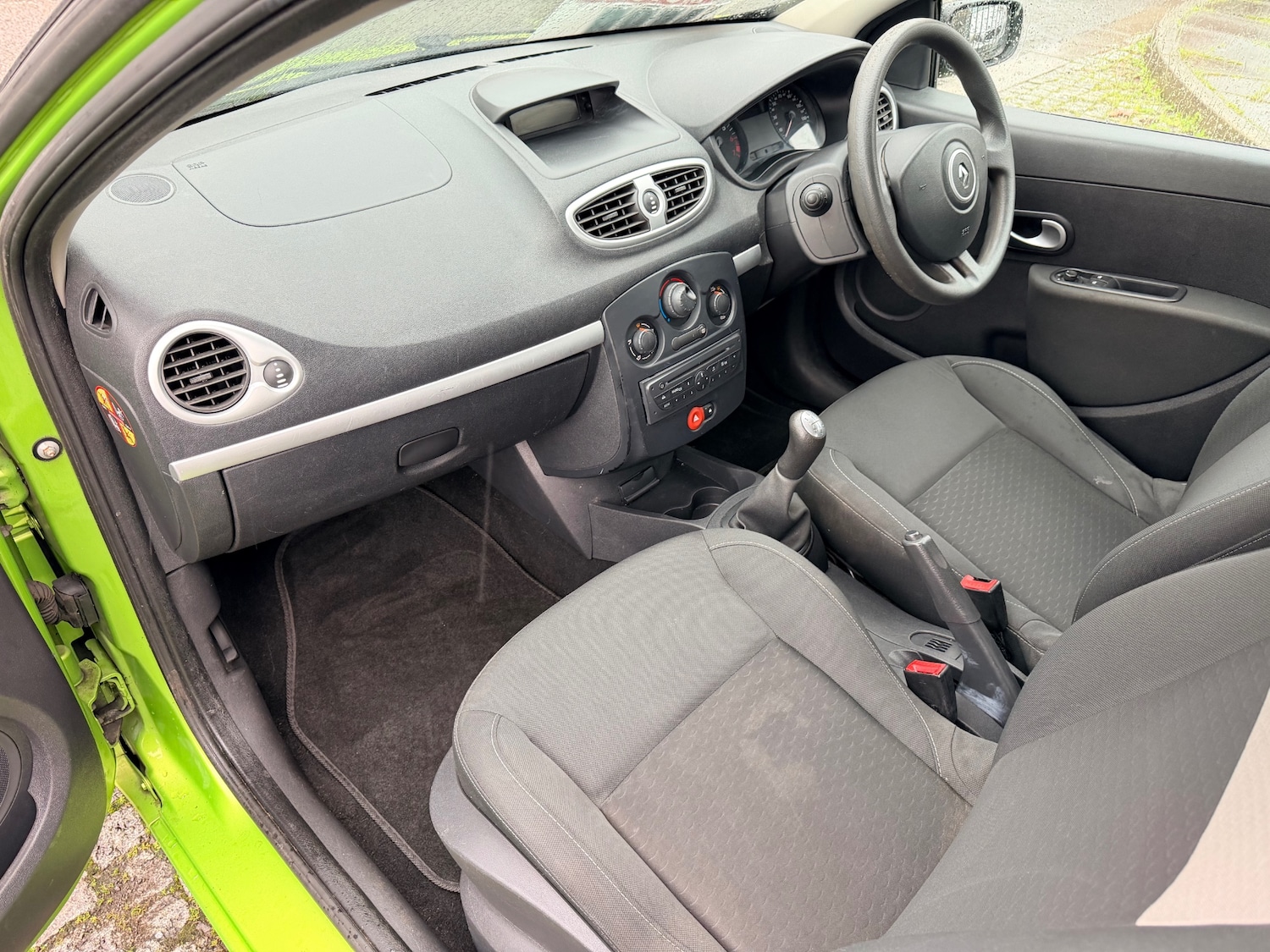 Used Renault Clio 2009 for sale - 77020183: Photo 27