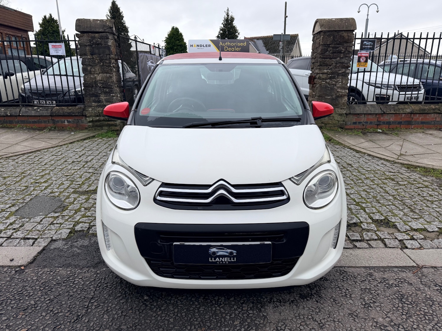 Used Citroen C1 2014 for sale - 77367779: Photo 2