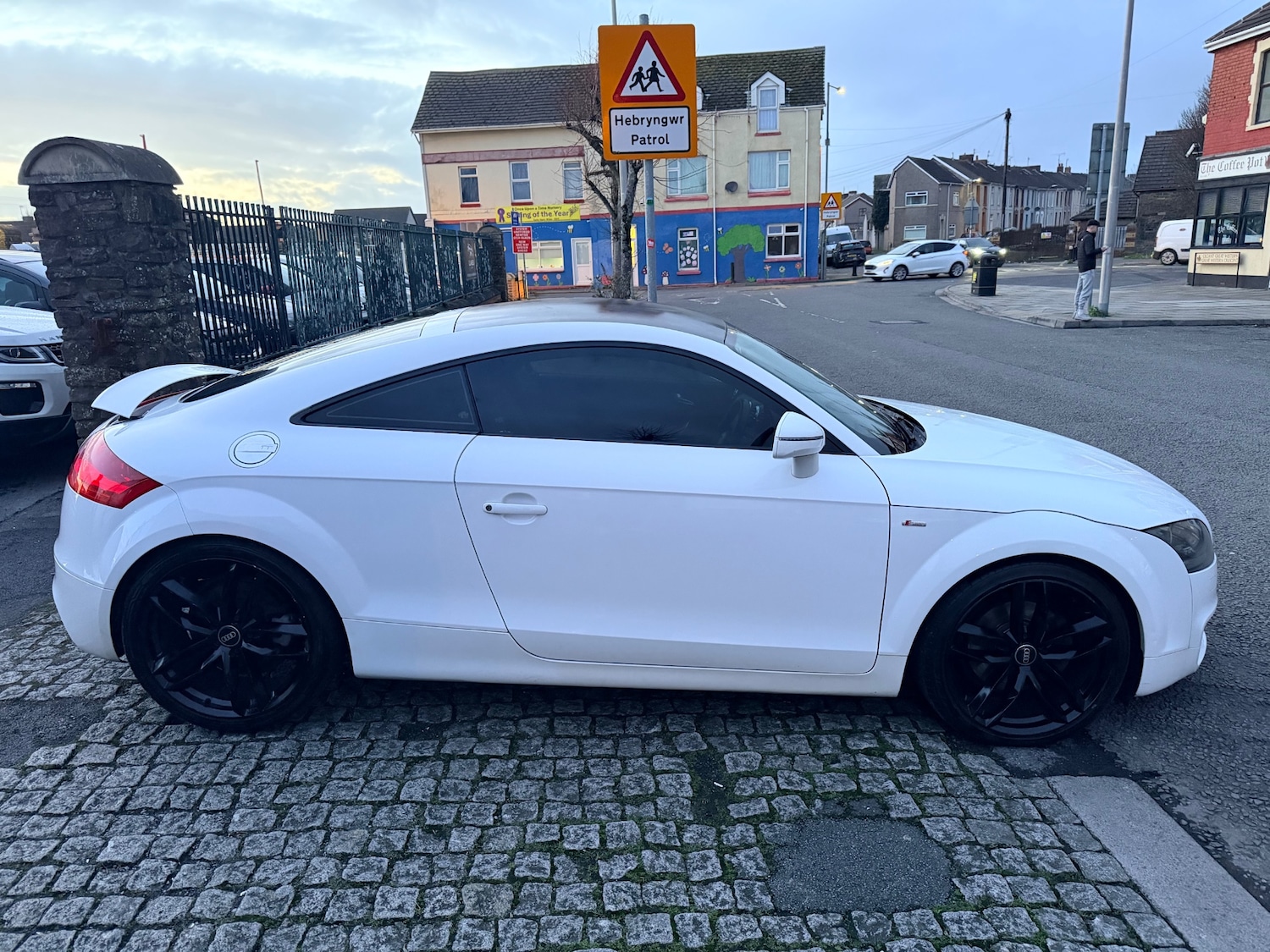 Used Audi TT 2009 for sale - 77536149: Photo 8