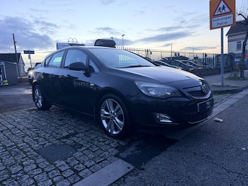 Used Vauxhall Astra 2010 for sale - 77364420: Photo