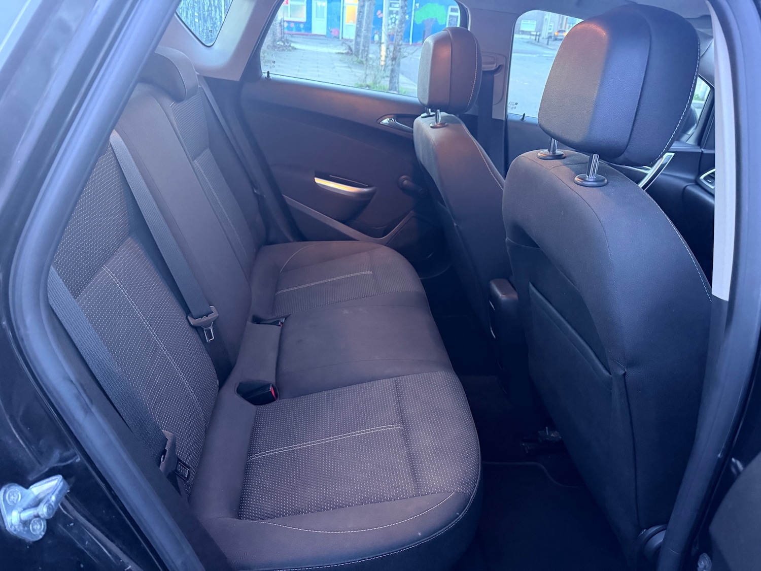 Used Vauxhall Astra 2010 for sale - 77364420: Photo 25