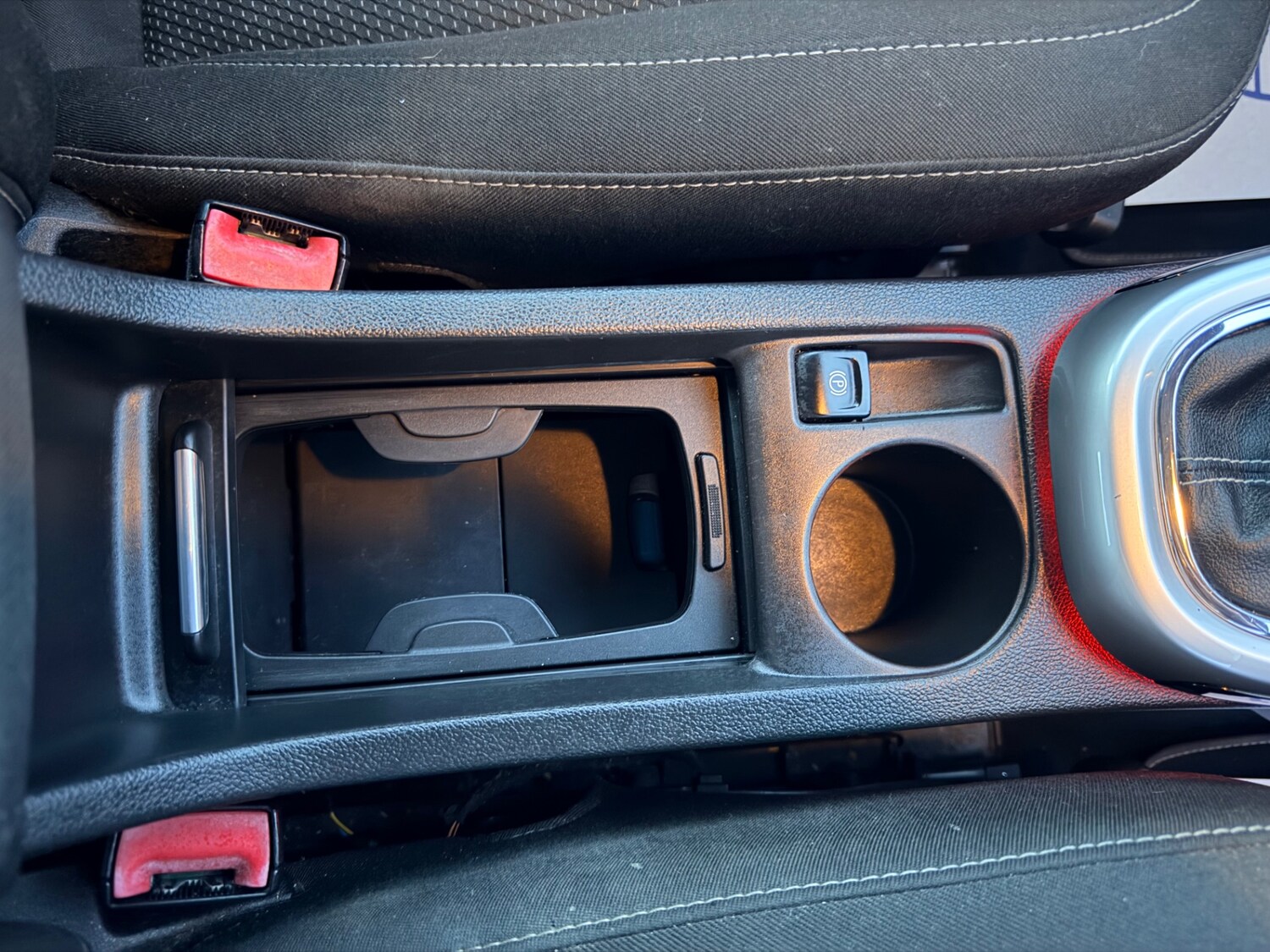 Used Vauxhall Astra 2010 for sale - 77364420: Photo 35