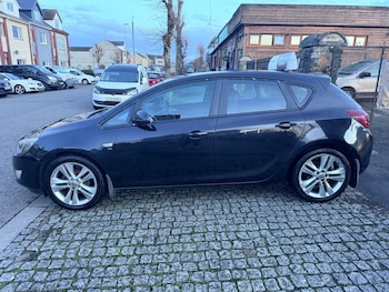 Used Vauxhall Astra 2010 for sale - 77364420: Photo