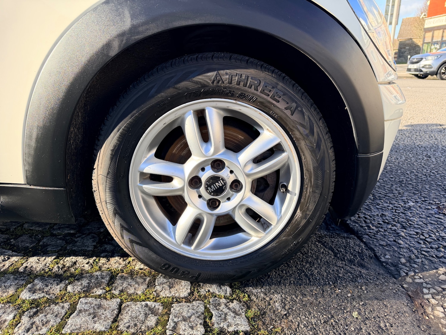 Used MINI Convertible 2010 for sale - 77536257: Photo 19