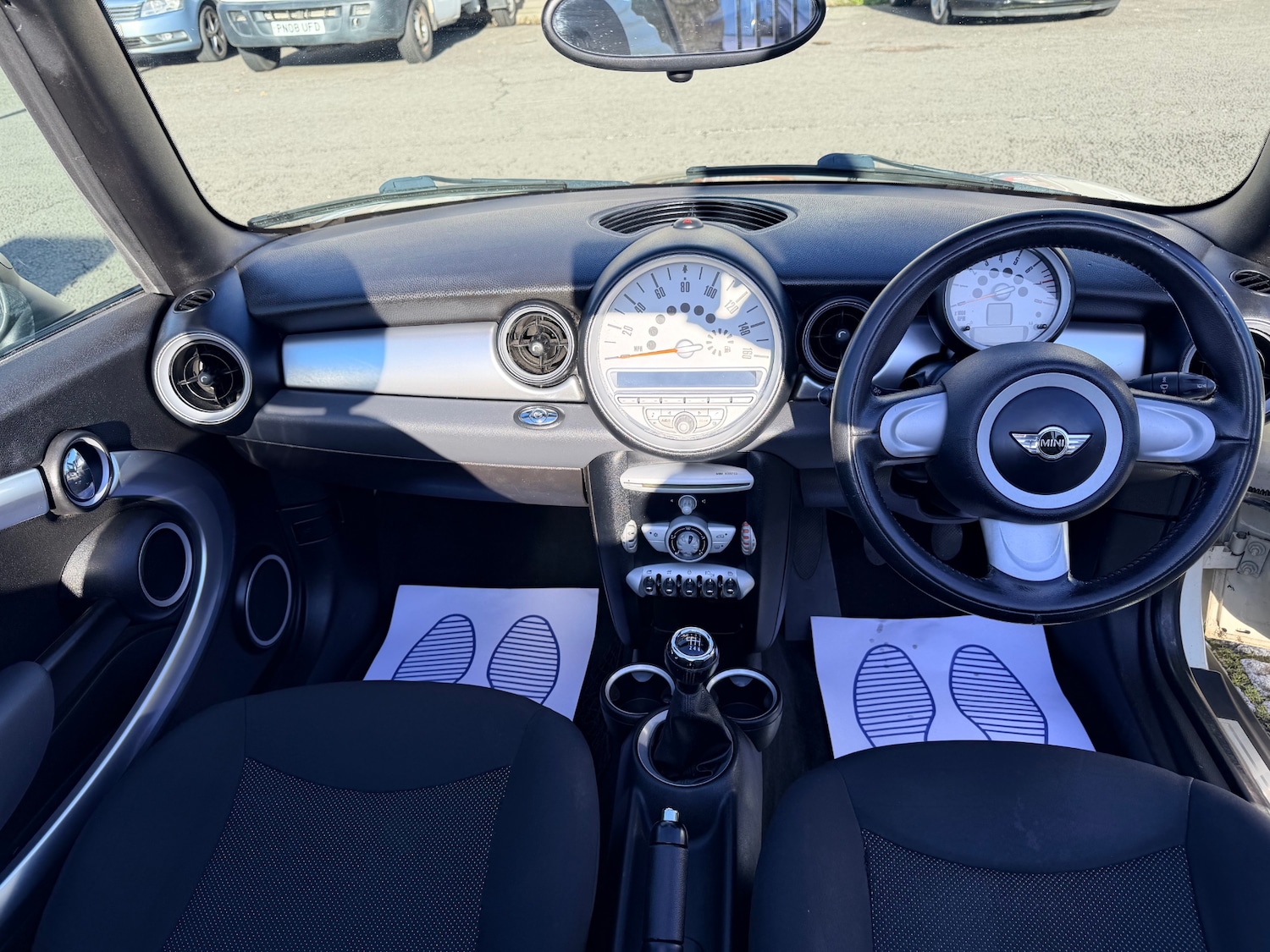 Used MINI Convertible 2010 for sale - 77536257: Photo 23