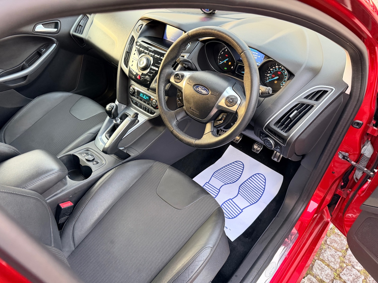 Used Ford Focus 2011 for sale - 77973556: Photo 24