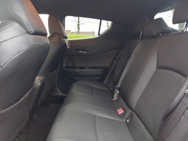 Used Toyota C-HR 2021 for sale - 76498377: Photo 6