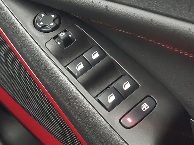 Used Vauxhall Crossland 2023 for sale - 77343372: Photo 19