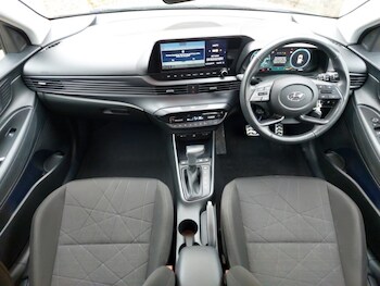 Used Hyundai BAYON 2022 for sale - 76548966: Photo