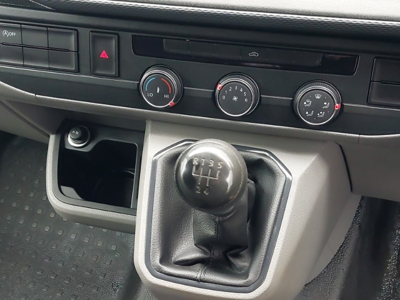 Used Volkswagen Transporter 2022 for sale - 77818483: Photo 11