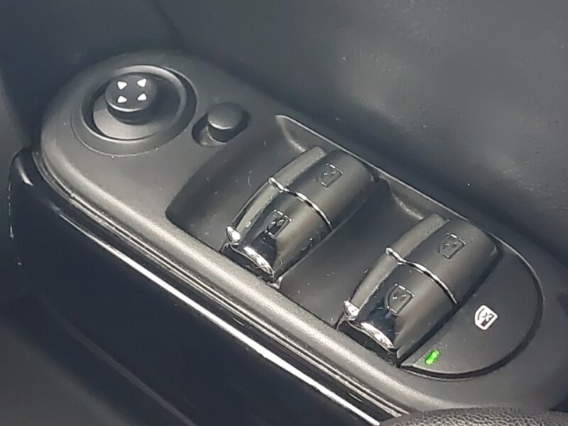 Used MINI Hatch 2017 for sale - 76465315: Photo 18