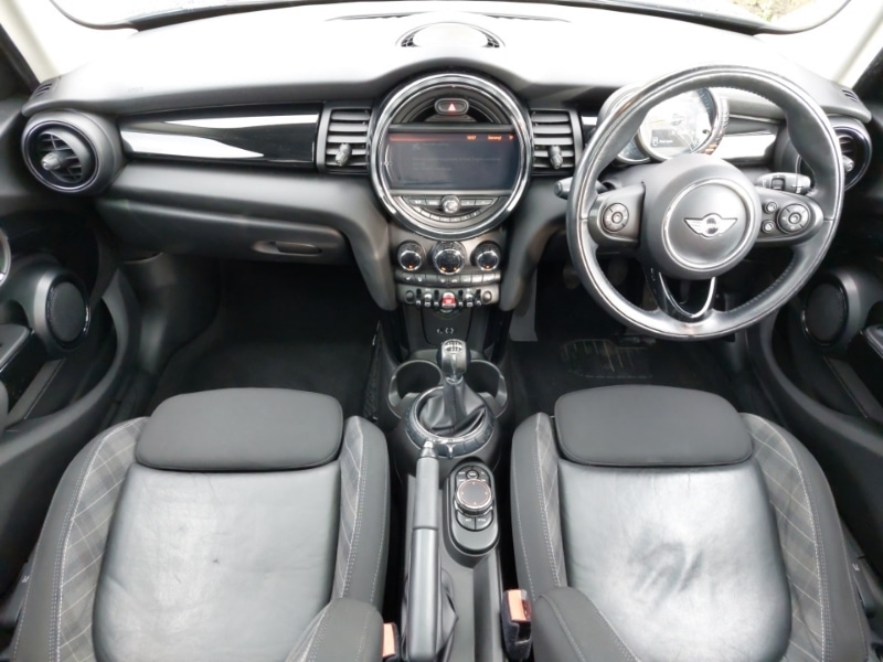 Used MINI Hatch 2017 for sale - 76465315: Photo 2