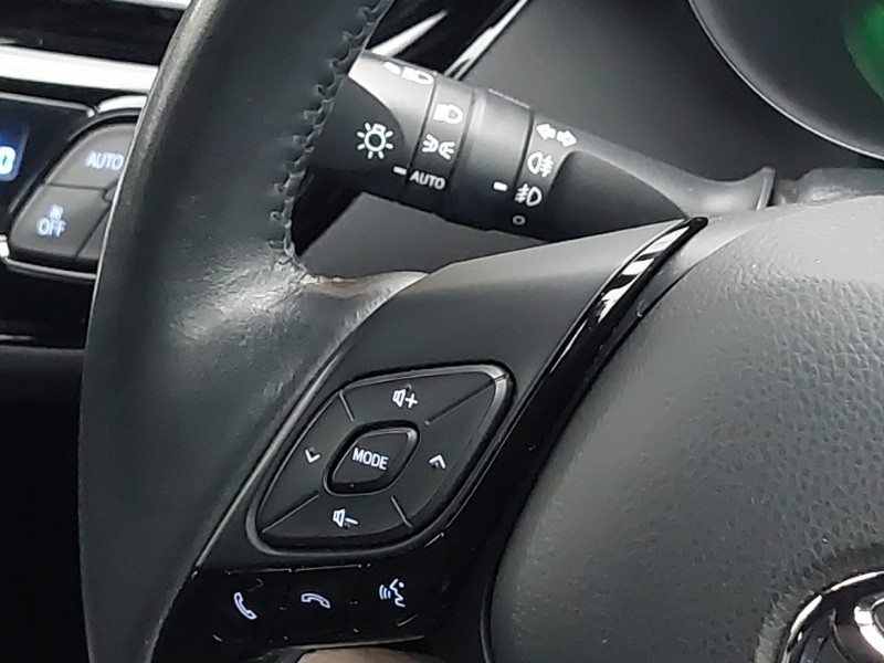 Used Toyota C-HR 2021 for sale - 77284638: Photo 18