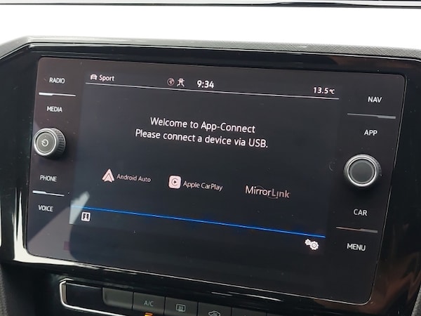 Used Volkswagen Passat 2019 for sale - 76237921: Photo 16
