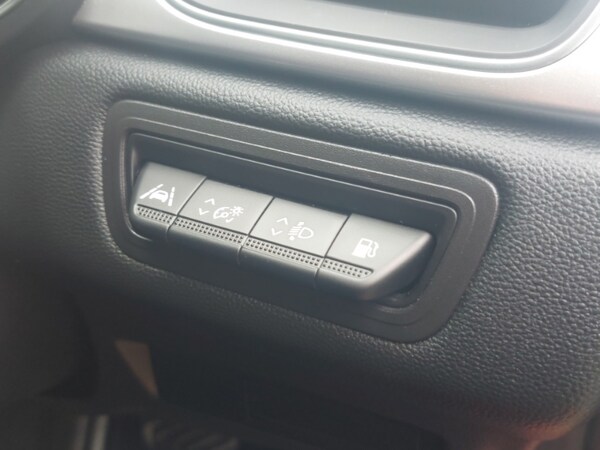 Used Renault Captur 2023 for sale - 76331876: Photo 13