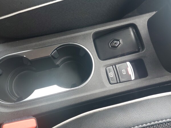 Used Renault Captur 2023 for sale - 76331876: Photo 16