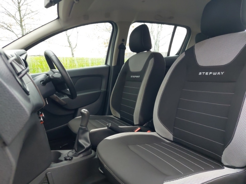 Used Dacia Sandero Stepway 2018 for sale - 76498378: Photo 12