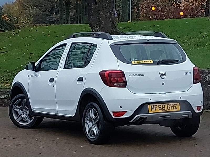 Used Dacia Sandero Stepway 2018 for sale - 76498378: Photo 3
