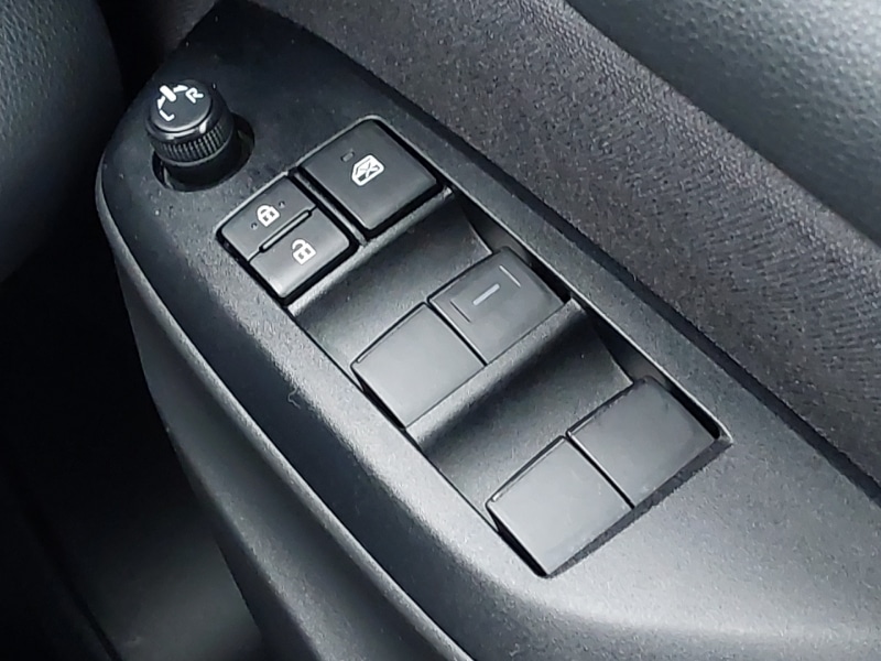 Used Mazda Mazda2 HYBRID 2024 for sale - 77933549: Photo 18