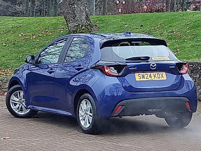 Used Mazda Mazda2 HYBRID 2024 for sale - 77933549: Photo 3