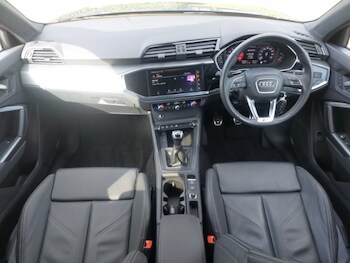 Used Audi Q3 2024 for sale - 78032967: Photo