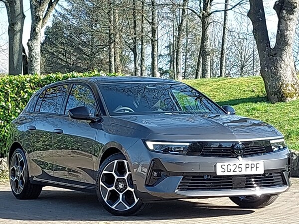 Used Vauxhall Astra 2025 for sale - 74219110: Photo 1