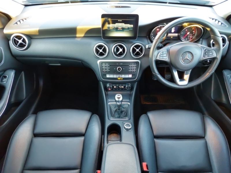 Used Mercedes-Benz A-Class 2017 for sale - 77189982: Photo 2