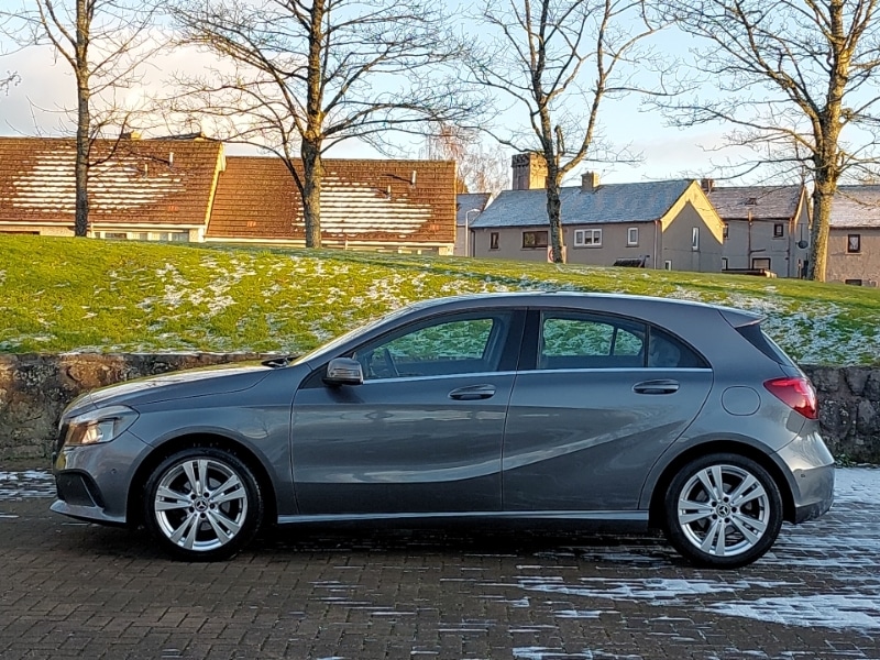 Used Mercedes-Benz A-Class 2017 for sale - 77189982: Photo 4