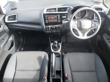 Used Honda Jazz 2020 for sale - 78333901: Photo