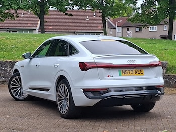Used Audi Q8 2023 for sale - 79328495: Photo