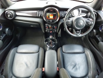 Used MINI Hatch 2020 for sale - 77548730: Photo