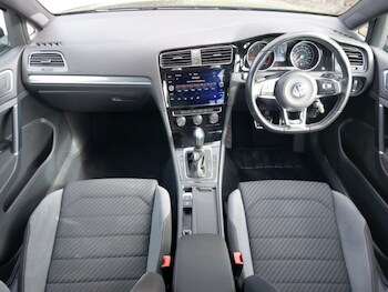 Used Volkswagen Golf 2019 for sale - 78259192: Photo